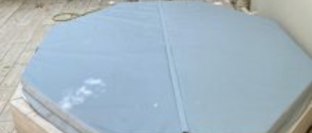 Spa Covers Gauteng 12 7 Seater Octagon Riptech Canvas Jacuzzi Cover Closed